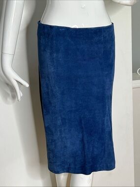 Noi Firenze Sz 38 Blue Lambskin Stretch Knee Length Pencil Skirt Made in Italy